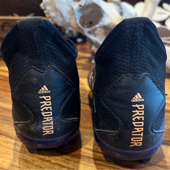 ADIDAS Predators - Picture 5 of 5